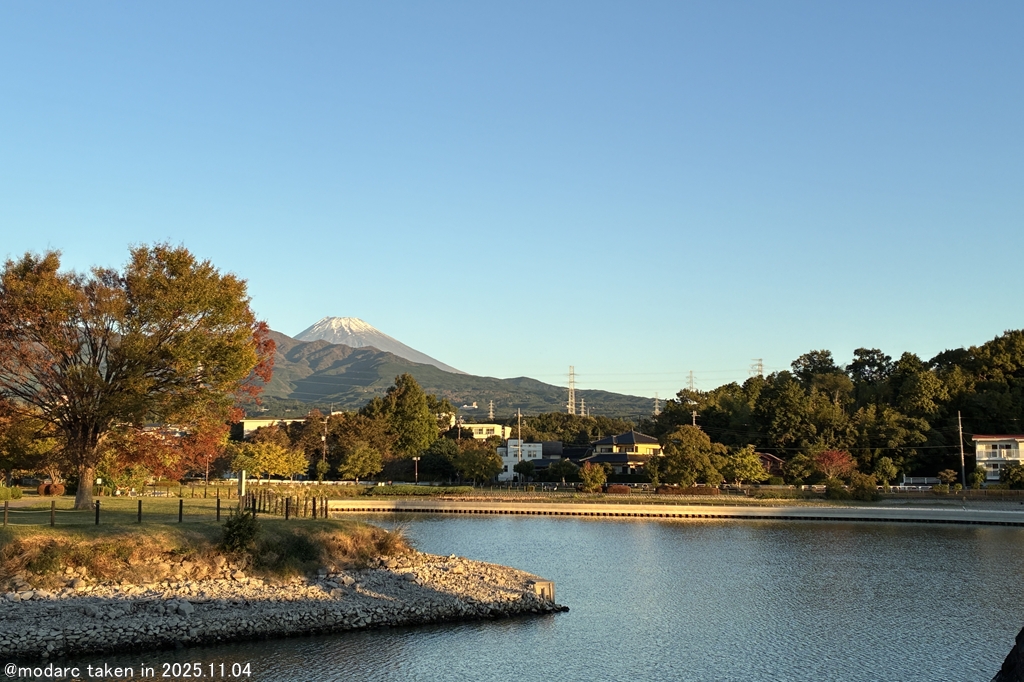定点観測 (251104)